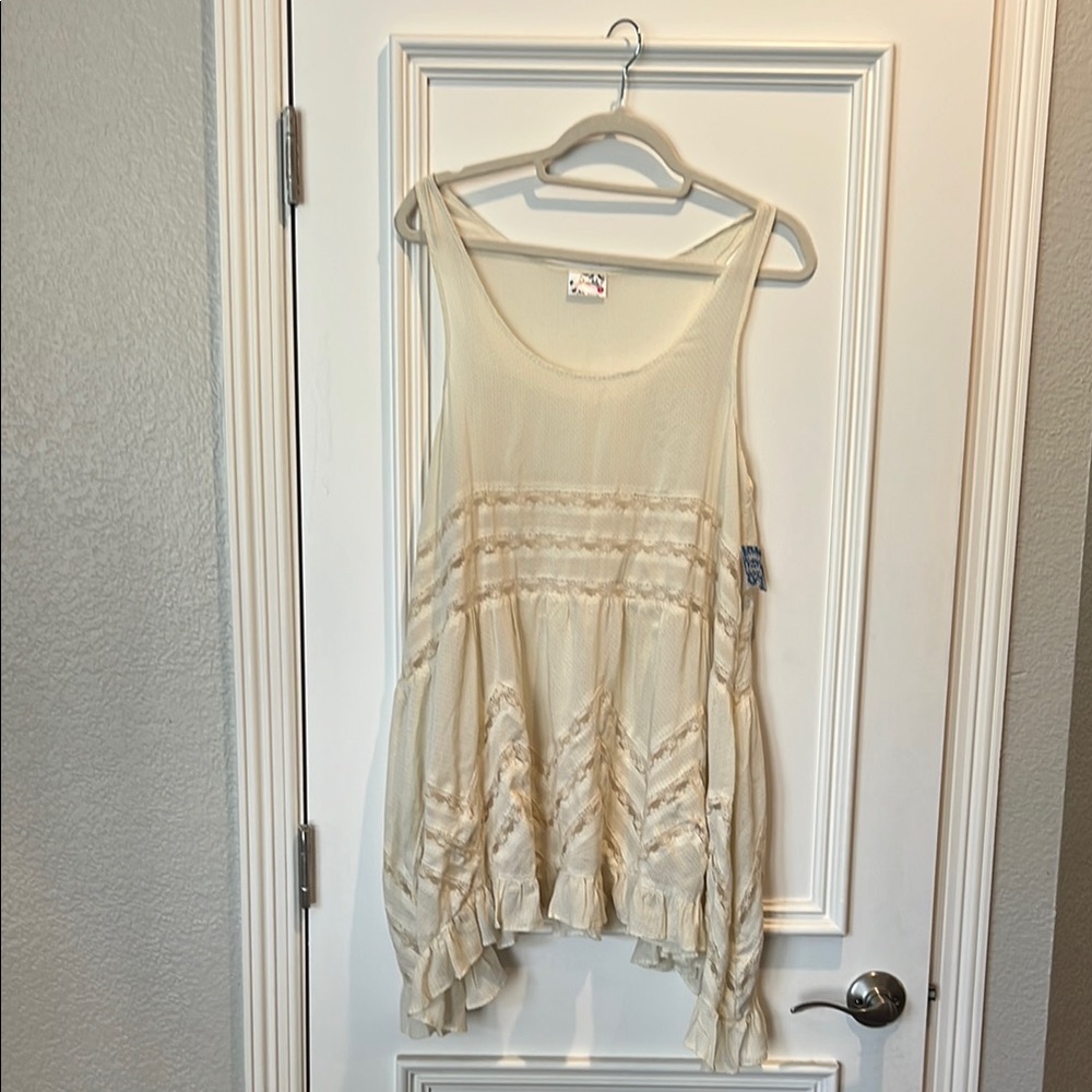 NWT Free People Intimately Voile and Lace slip. Size Medium
